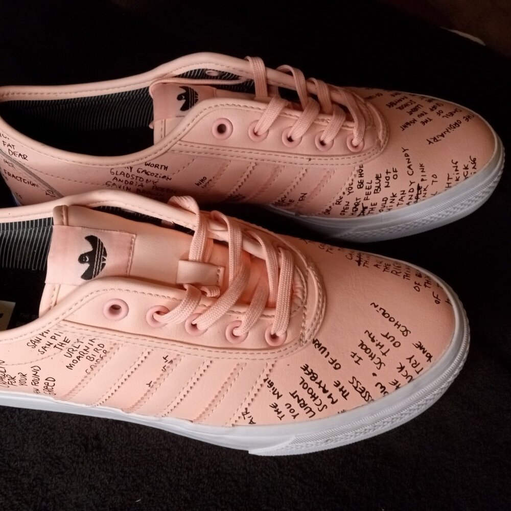 NWOT Adidas Adi-Ease Classified Skateboarding Sneakers Size 8.5